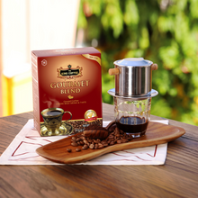 Load image into Gallery viewer, King Coffee Vietnamese Best Ground Coffee Gourmet Blend Box 500gr - 4 Boxes - Free Standard Shipping