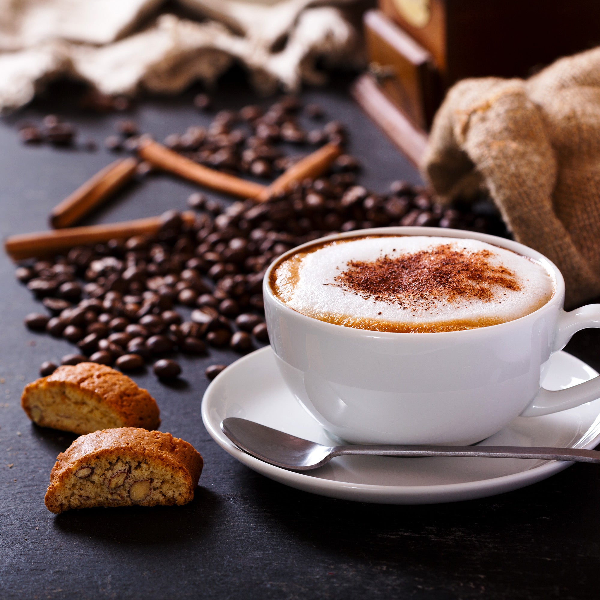 TNI King Coffee - Cappuccino Cinnamon Flavor - Box 12 sticks